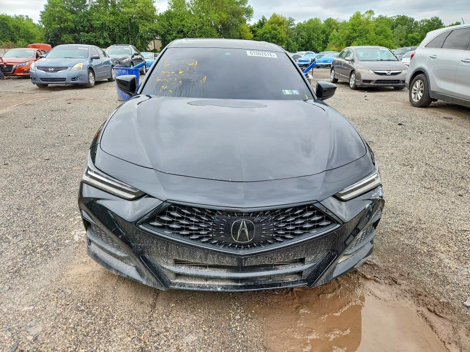61002616 :رقم المزاد ، 19UUB5F5XNA005916 vin ، 2022 Acura Tlx مزاد بيع