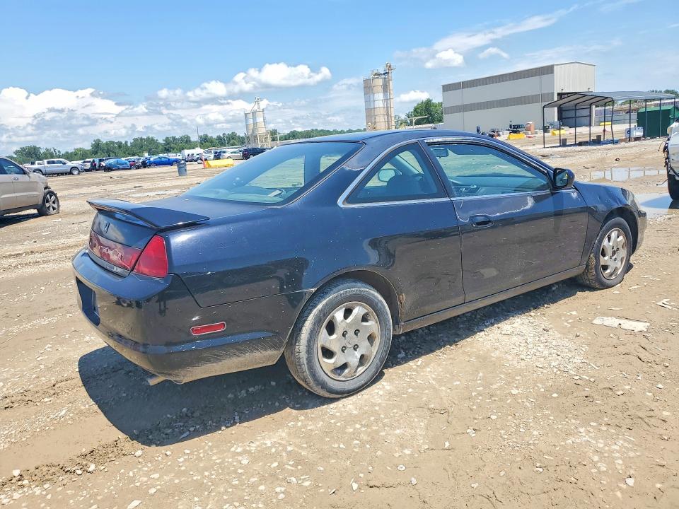 Продажа на аукционе авто 2000 Honda Accord, vin: 1HGCG3257YA004976, номер лота: 57240096
