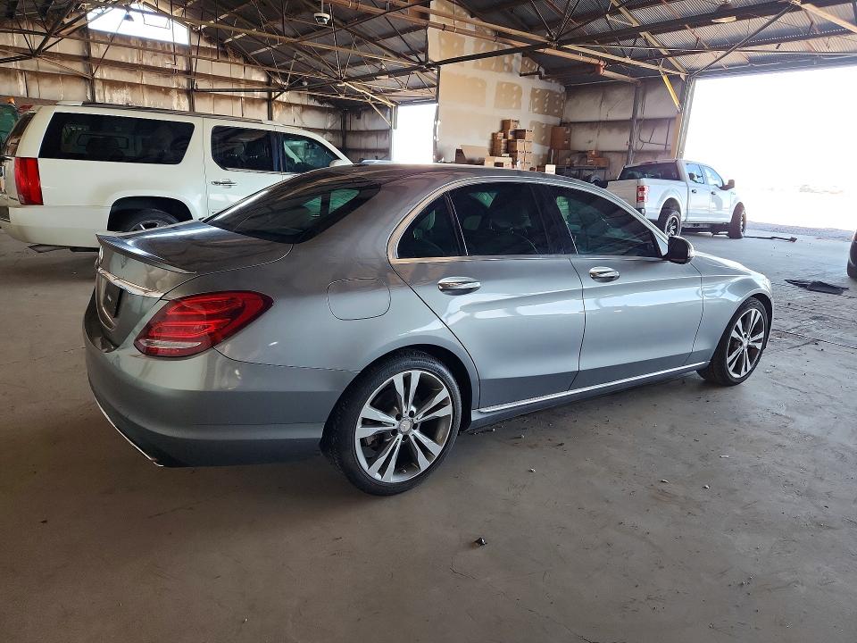 62911556 :رقم المزاد ، 55SWF4JB2FU054781 vin ، 2015 Mercedes-benz C مزاد بيع
