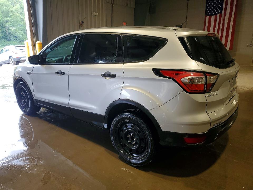 2018 Ford Escape მანქანა იყიდება აუქციონზე, vin: 1FMCU0F74JUA19243, აუქციონის ნომერი: 60280946