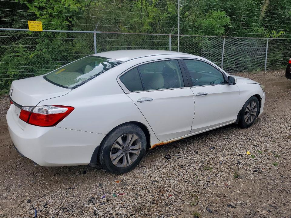 2015 Honda Accord მანქანა იყიდება აუქციონზე, vin: 1HGCR2F38FA271716, აუქციონის ნომერი: 61761286