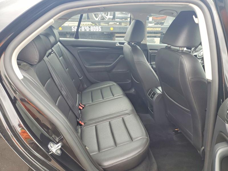 Продажа на аукционе авто 2010 Volkswagen Jetta, vin: 3VWRJ7AJ4AM019473, номер лота: 61446866