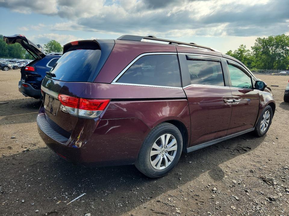 61487816 :رقم المزاد ، 5FNRL5H4XFB105609 vin ، 2015 Honda Odyssey مزاد بيع