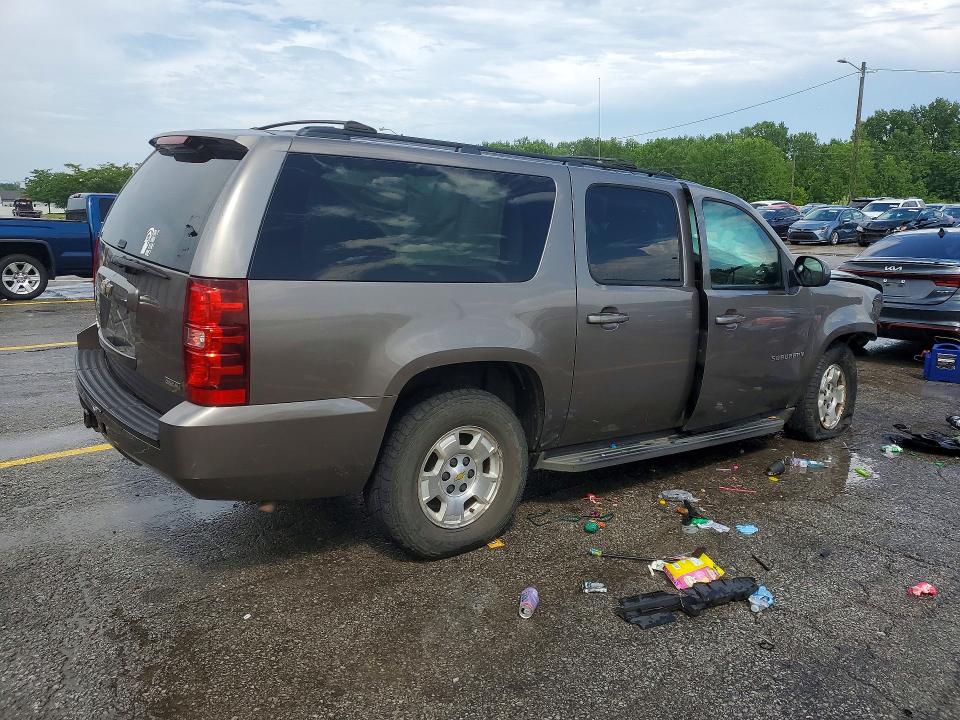 2011 Chevrolet Suburban მანქანა იყიდება აუქციონზე, vin: 1GNSKHE34BR156407, აუქციონის ნომერი: 59283156
