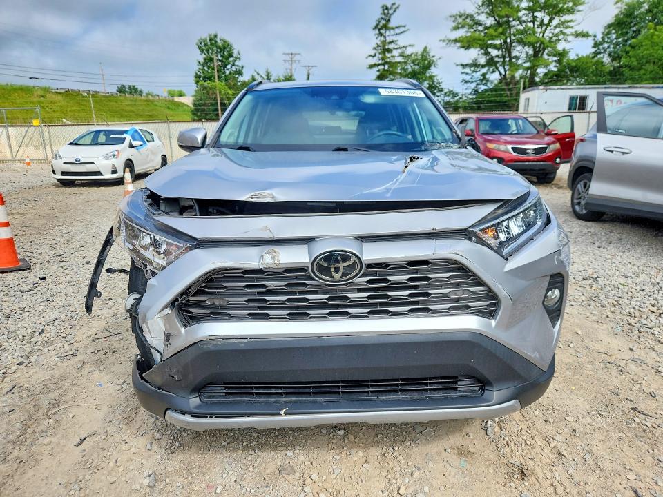 2020 Toyota Rav4 მანქანა იყიდება აუქციონზე, vin: 2T3N1RFV2LC124024, აუქციონის ნომერი: 58361306