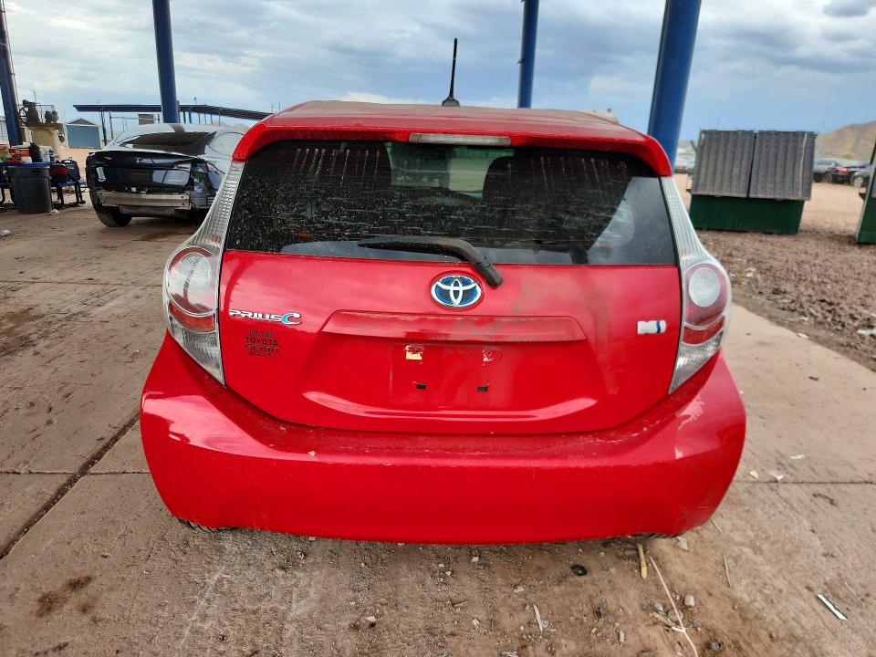 60643936 :رقم المزاد ، JTDKDTB3XE1562186 vin ، 2014 Toyota Prius C مزاد بيع