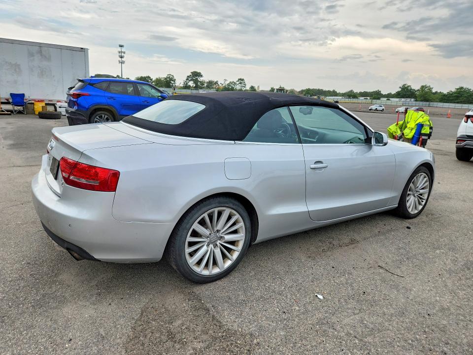 Aukcja sprzedaży 2011 Audi A5, vin: WAULFAFH9BN001939, numer aukcji: 61991706