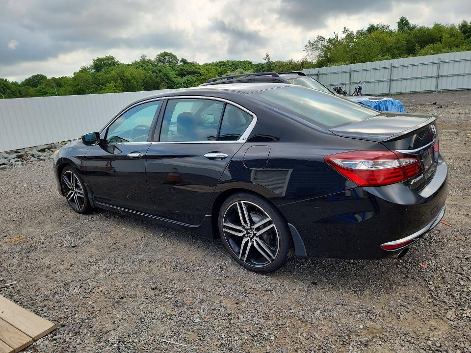 2017 Honda Accord მანქანა იყიდება აუქციონზე, vin: 1HGCR2F54HA030059, აუქციონის ნომერი: 63051216