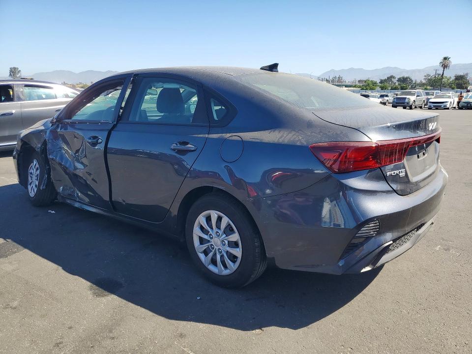 62817086 :رقم المزاد ، 3KPF24AD6PE588873 vin ، 2023 Kia Forte مزاد بيع