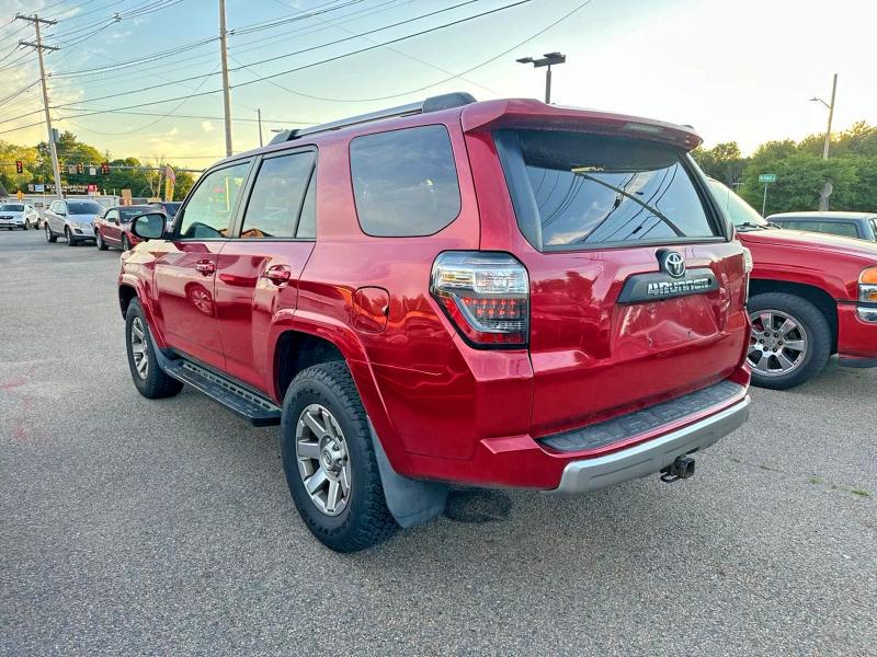 62881876 :رقم المزاد ، JTEBU5JRXF5265653 vin ، 2015 Toyota 4runner مزاد بيع