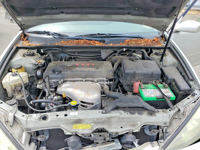 61794216 :رقم المزاد ، 4T1BE30K44U311924 vin ، 2004 Toyota Camry مزاد بيع