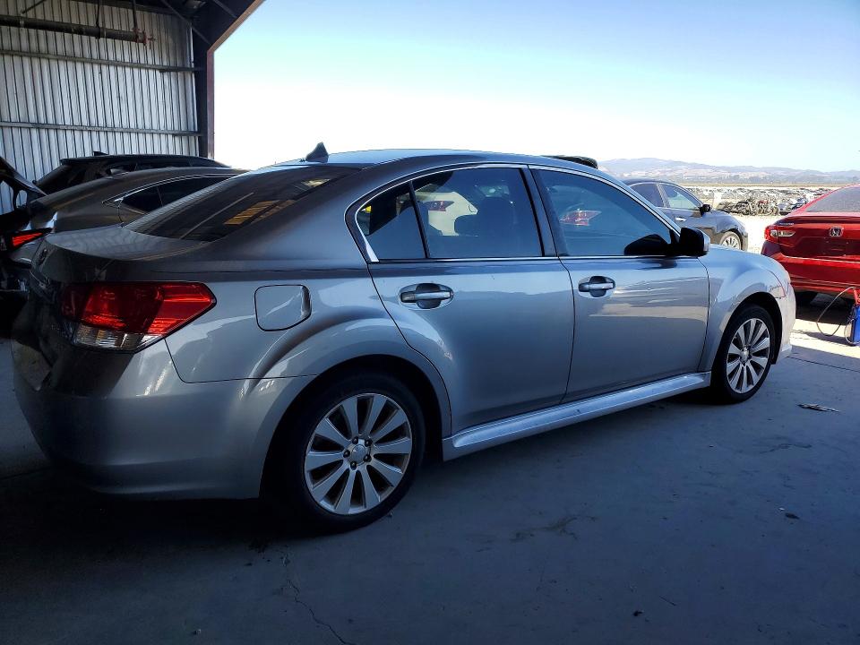 61405366 :رقم المزاد ، 4S3BMBK69B3234195 vin ، 2011 Subaru Legacy مزاد بيع
