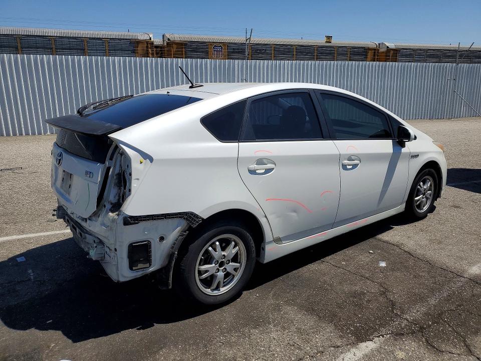 61435116 :رقم المزاد ، JTDKN3DU7B0256471 vin ، 2011 Toyota Prius مزاد بيع