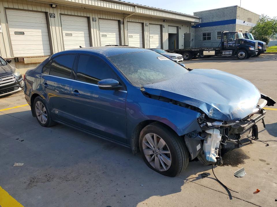 2015 Volkswagen Jetta მანქანა იყიდება აუქციონზე, vin: 3VWLA7AJ1FM323373, აუქციონის ნომერი: 59362096