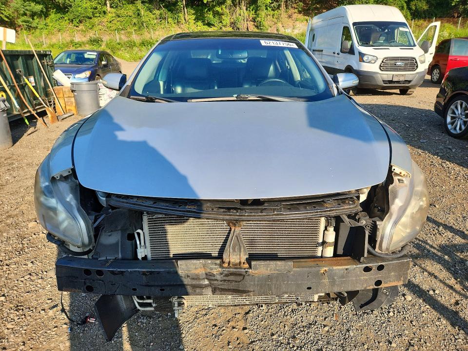 2011 Nissan Maxima მანქანა იყიდება აუქციონზე, vin: 1N4AA5AP0BC852057, აუქციონის ნომერი: 62137756