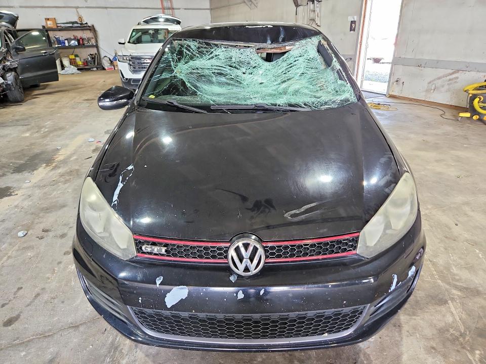 2011 Volkswagen Gti მანქანა იყიდება აუქციონზე, vin: WVWEV7AJXBW013300, აუქციონის ნომერი: 59579016