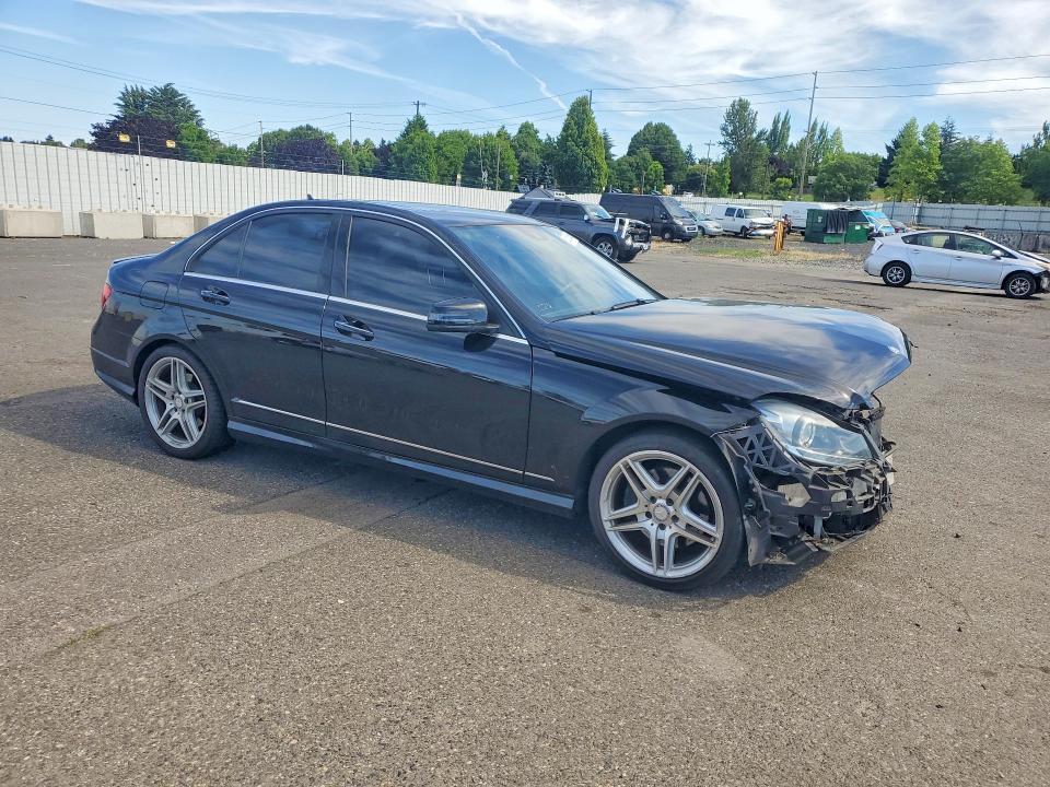 Продаж на аукціоні авто 2013 Mercedes-benz C, vin: WDDGF5HB5DA873815, номер лоту: 60259296