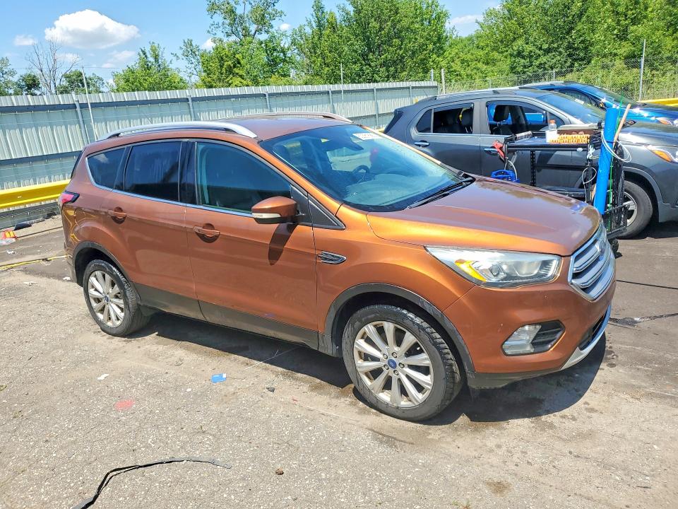 Продажа на аукционе авто 2017 Ford Escape, vin: 1FMCU0J99HUD51357, номер лота: 60381686