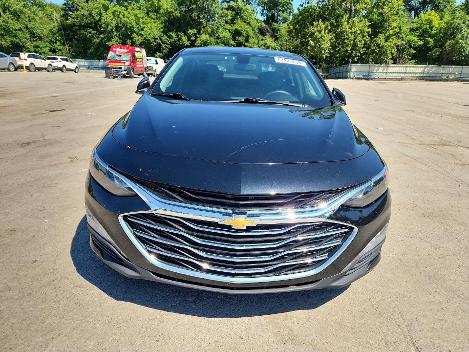 63407656 :رقم المزاد ، 1G1ZD5ST7KF107278 vin ، 2019 Chevrolet Malibu مزاد بيع
