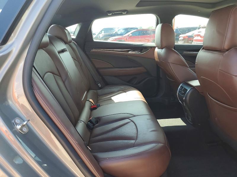 59823236 :رقم المزاد ، 1G4ZV5SS3KU103862 vin ، 2019 Buick Lacrosse مزاد بيع