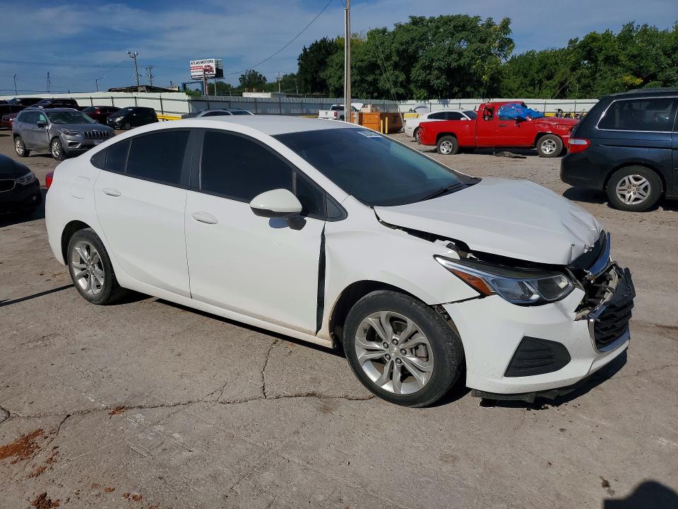 59634556 :رقم المزاد ، 1G1BC5SM5K7153408 vin ، 2019 Chevrolet Cruze مزاد بيع