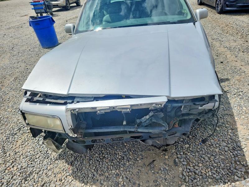 1996 Lincoln Town Car მანქანა იყიდება აუქციონზე, vin: 1LNLM81WXTY723066, აუქციონის ნომერი: 60328046