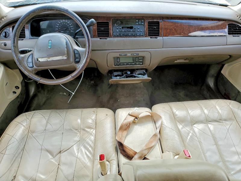 Продаж на аукціоні авто 1998 Lincoln Town Car, vin: 1LNFM81W0WY692993, номер лоту: 61982386