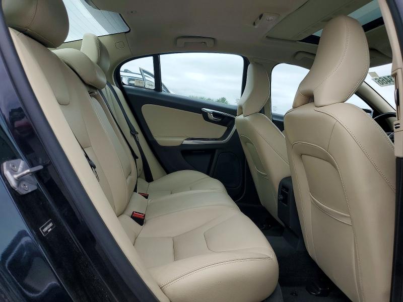 Продаж на аукціоні авто 2016 Volvo S60, vin: YV126MFK7G2408852, номер лоту: 60083466