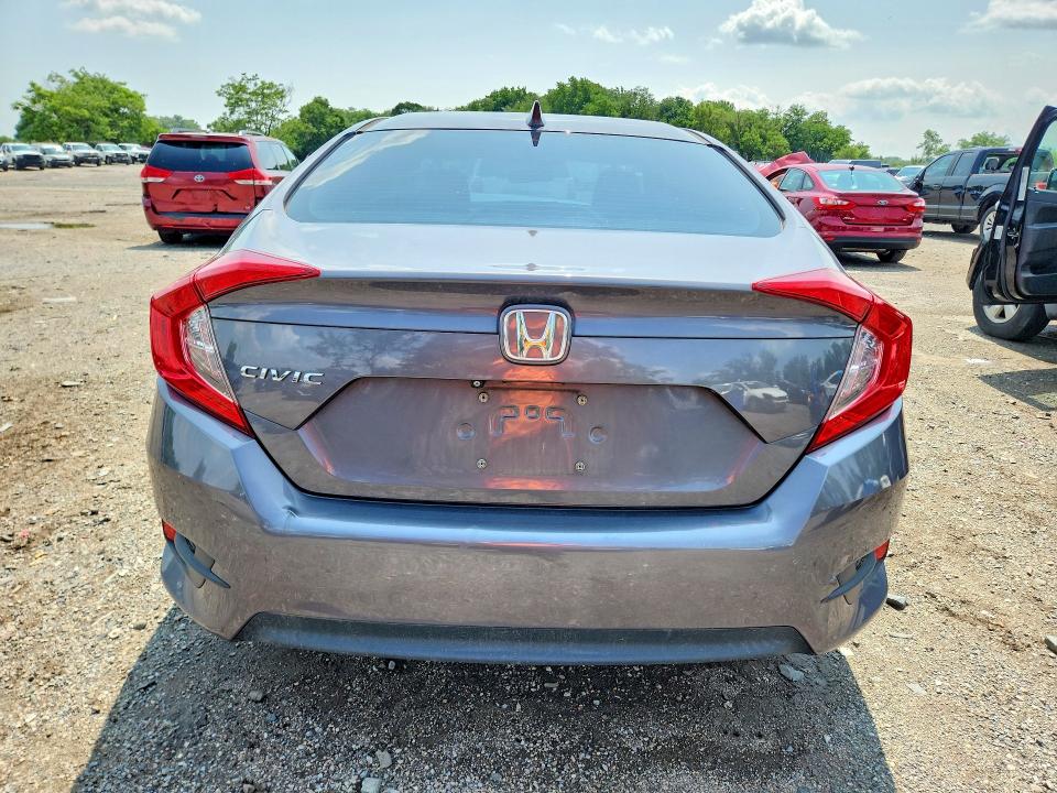 Продаж на аукціоні авто 2017 Honda Civic, vin: 2HGFC2F82HH530635, номер лоту: 61875326
