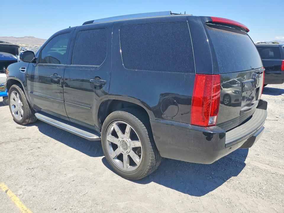 Продажа на аукционе авто 2010 Cadillac Escalade, vin: 1GYUKBEF9AR138552, номер лота: 63339246