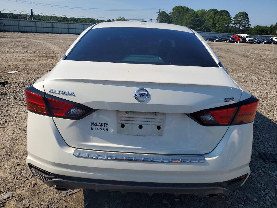 59386126 :رقم المزاد ، 1N4BL4CVXKN322039 vin ، 2019 Nissan Altima مزاد بيع