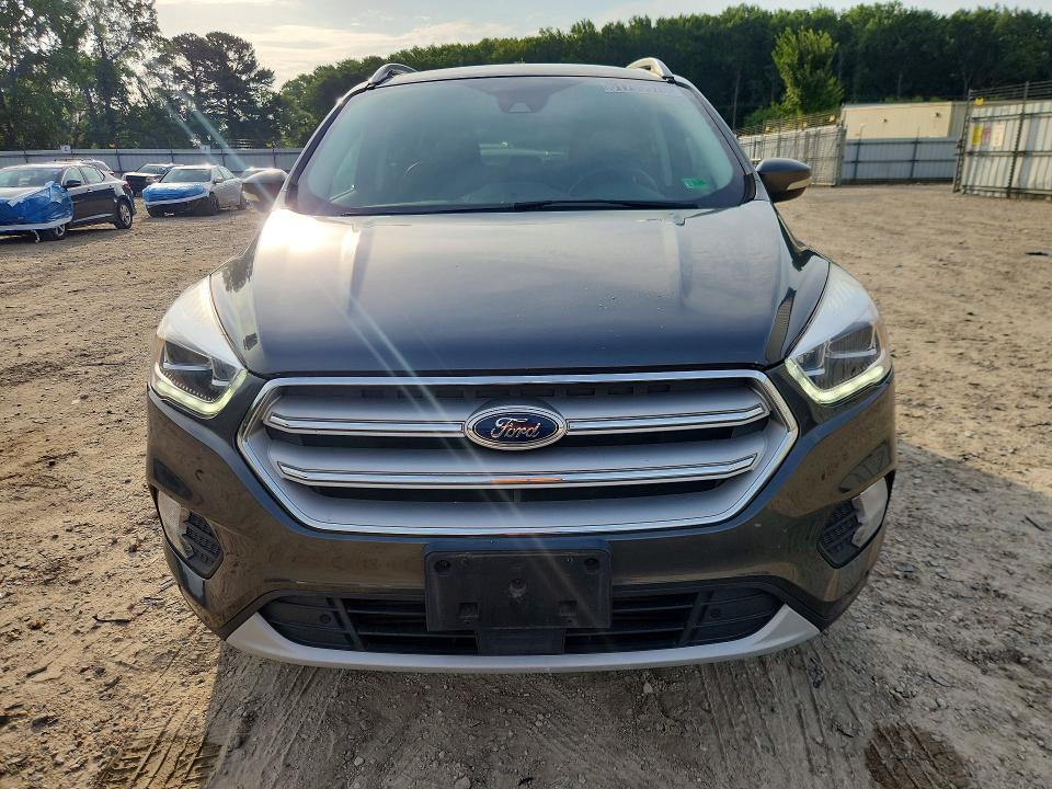 Продаж на аукціоні авто 2019 Ford Escape, vin: 1FMCU9J94KUB21740, номер лоту: 61790976