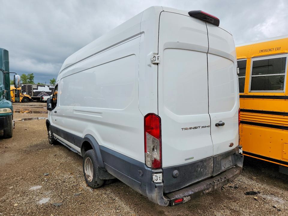 62810246 :رقم المزاد ، 1FTWS4XG6LKA03508 vin ، 2020 Ford Transit مزاد بيع