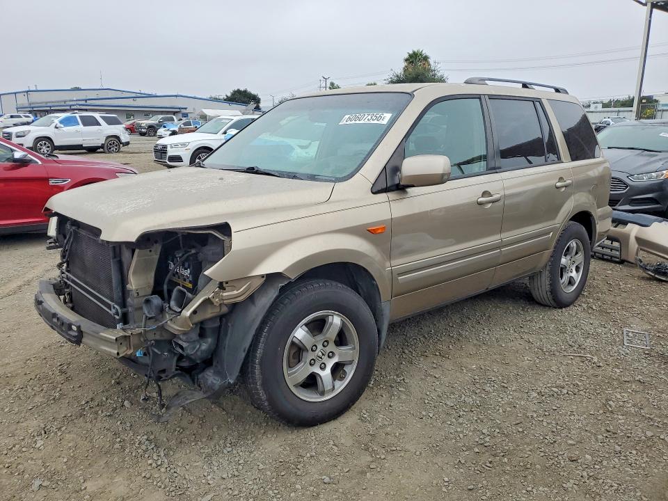 60607356 :رقم المزاد ، 2HKYF18526H563926 vin ، 2006 Honda Pilot مزاد بيع