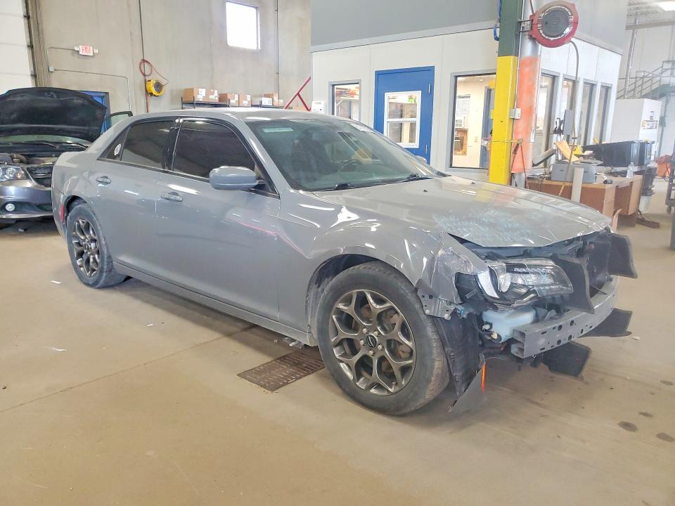 61919736 :رقم المزاد ، 2C3CCAGG7HH534430 vin ، 2017 Chrysler 300 مزاد بيع
