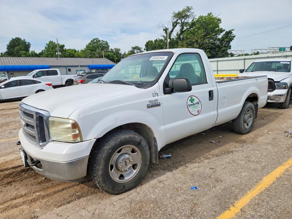 2007 Ford F250 მანქანა იყიდება აუქციონზე, vin: 1FTNF20517EB11990, აუქციონის ნომერი: 85983945