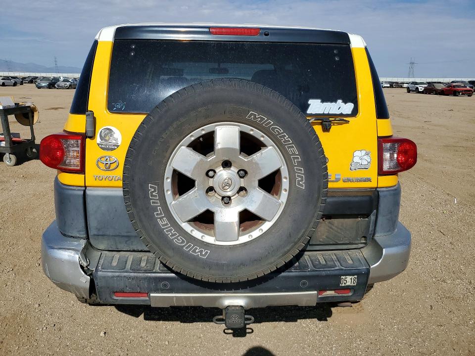 Продажа на аукционе авто 2007 Toyota Fj Cruiser, vin: JTEBU11F270069753, номер лота: 62130516