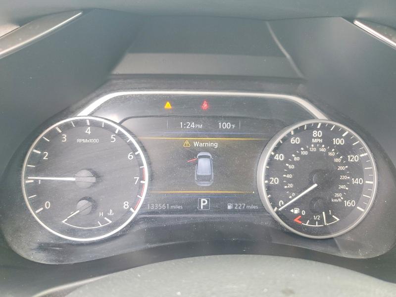61202136 :رقم المزاد ، 5N1AZ2MG7HN127576 vin ، 2017 Nissan Murano مزاد بيع