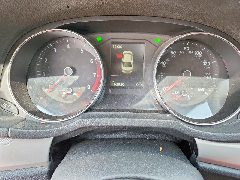 61925326 :رقم المزاد ، 1VWLA7A32KC006585 vin ، 2019 Volkswagen Passat مزاد بيع