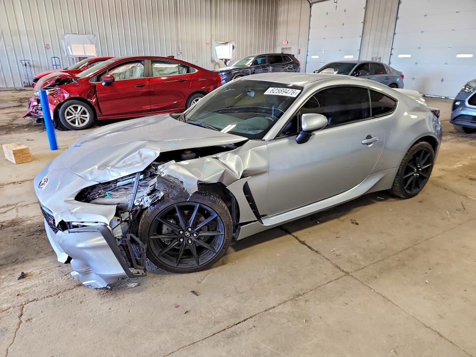 Продажа на аукционе авто 2023 Toyota Gr 86, vin: JF1ZNBE12P9761534, номер лота: 62589476