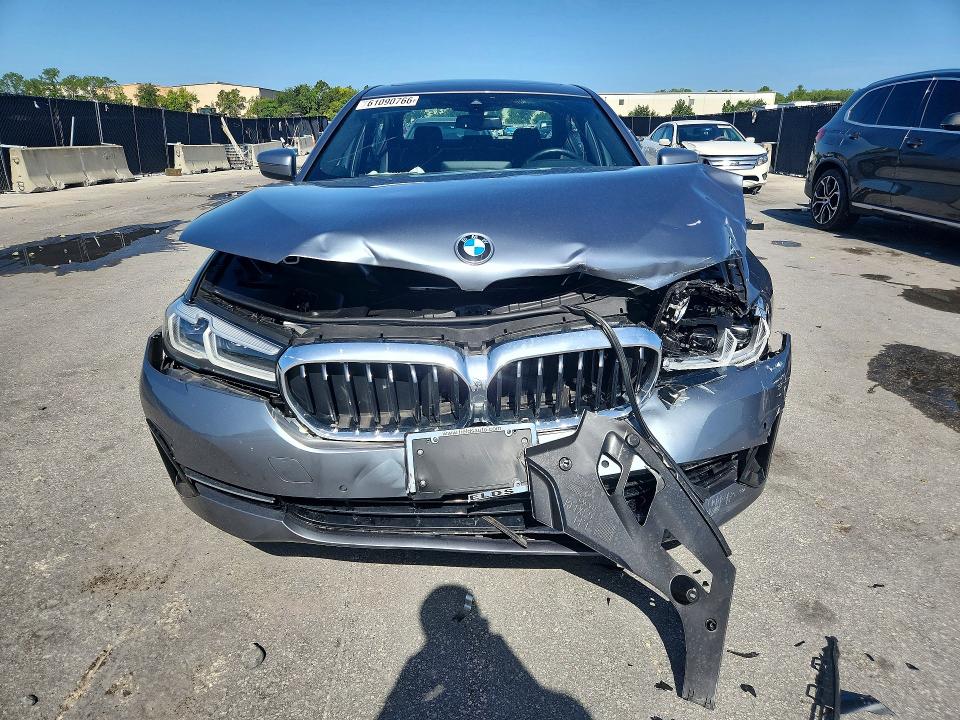 61090766 :رقم المزاد ، WBA53BJ0XNWX49493 vin ، 2022 Bmw 540 مزاد بيع