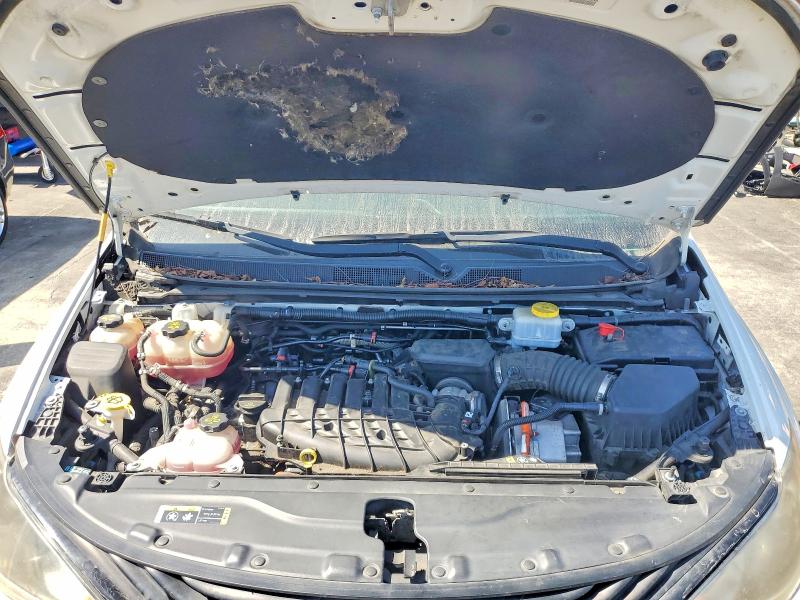 62353116 :رقم المزاد ، 2C4RC1N77JR358617 vin ، 2018 Chrysler Pacifica مزاد بيع