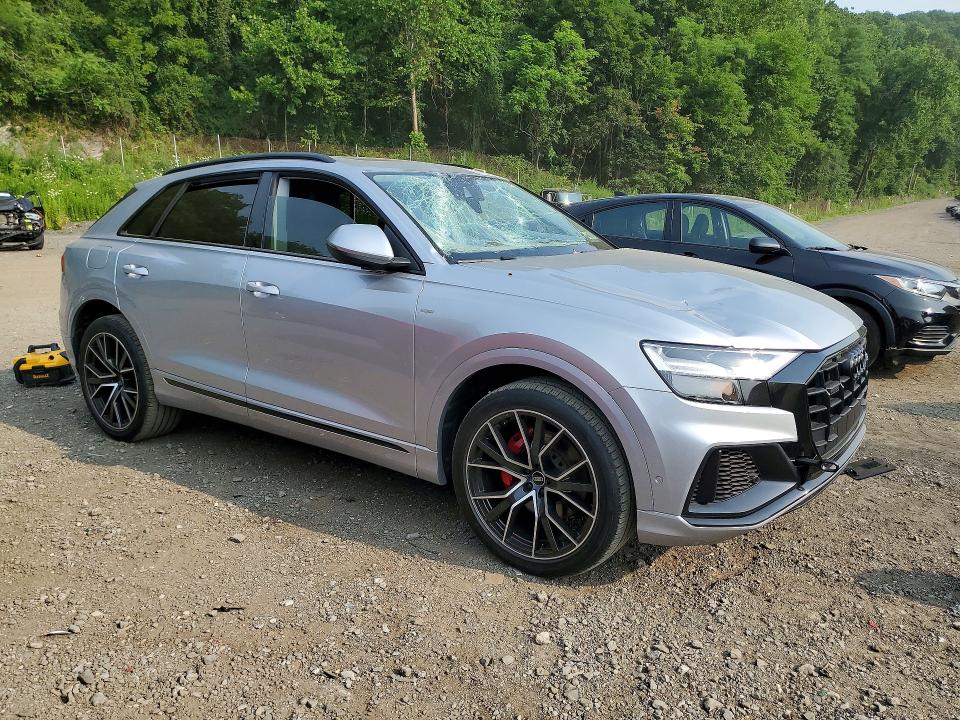 Продажа на аукционе авто 2021 Audi Q8, vin: WA1EVAF11MD015628, номер лота: 60913326