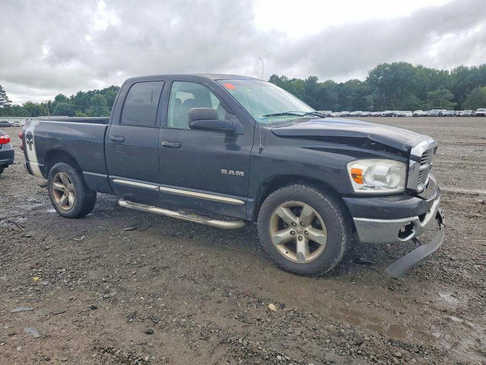 61031036 :رقم المزاد ، 1D7HA18288J127425 vin ، 2008 Dodge Ram 1500 مزاد بيع