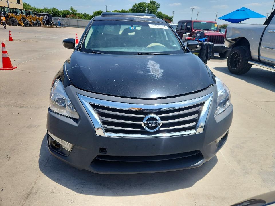Продаж на аукціоні авто 2015 Nissan Altima, vin: 1N4AL3AP6FC457627, номер лоту: 61900276