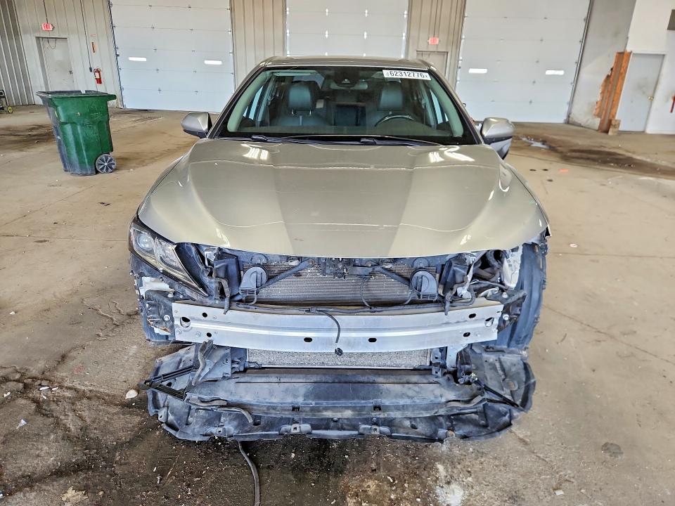 2019 Toyota Camry მანქანა იყიდება აუქციონზე, vin: 4T1B11HK1KU174104, აუქციონის ნომერი: 62312776