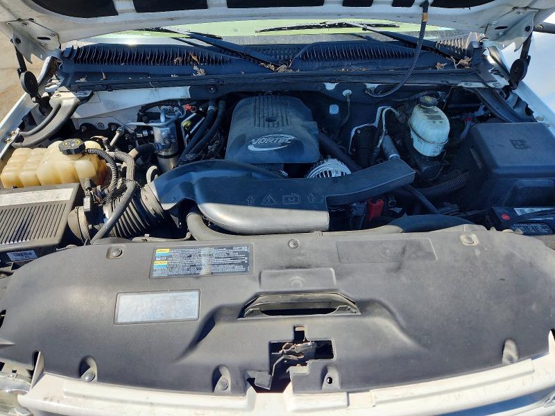 63283696 :رقم المزاد ، 1GNEK13T05R109211 vin ، 2005 Chevrolet Tahoe مزاد بيع