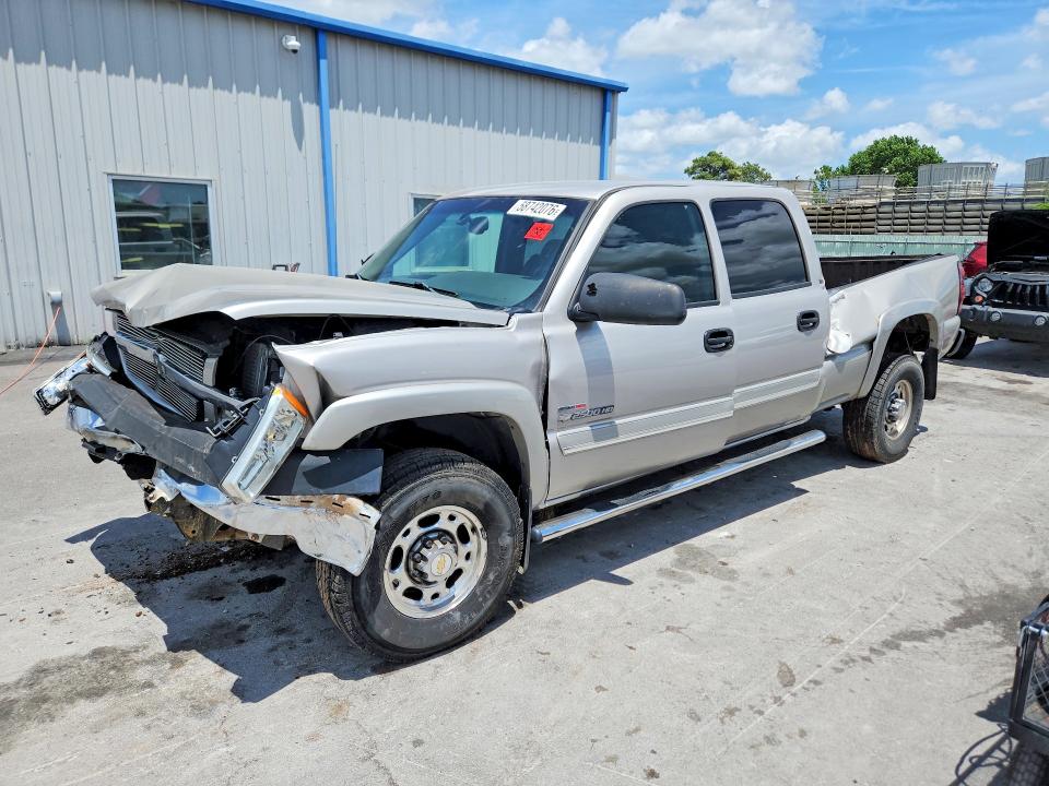 58742076 :رقم المزاد ، 1GCHC23214F251292 vin ، 2004 Chevrolet Silverado مزاد بيع