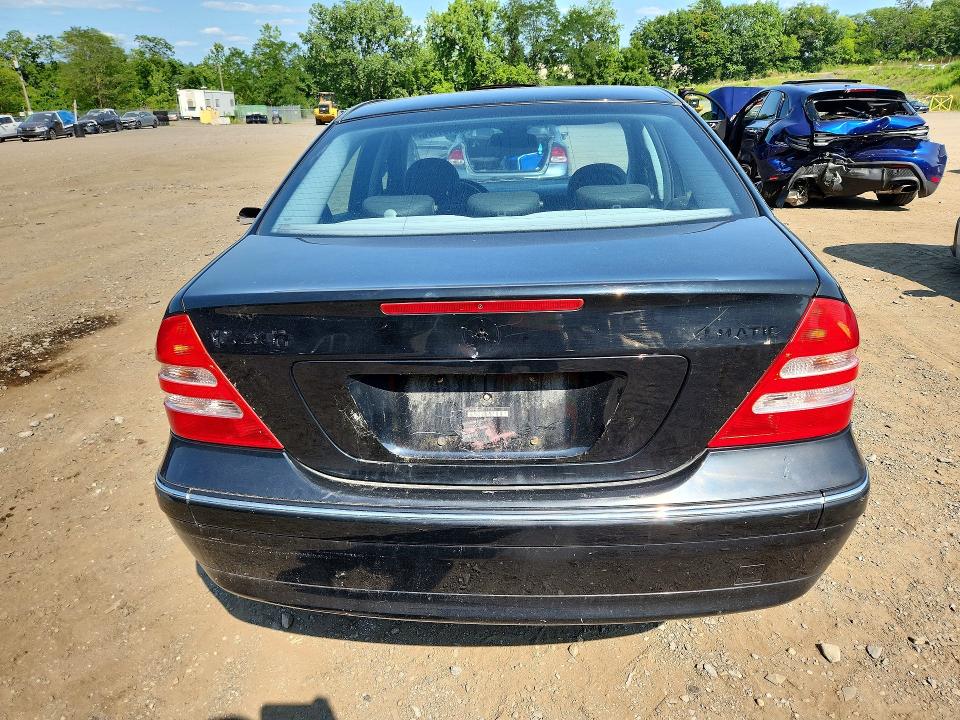 2003 Mercedes-benz C მანქანა იყიდება აუქციონზე, vin: WDBRF81J43F374283, აუქციონის ნომერი: 62491776