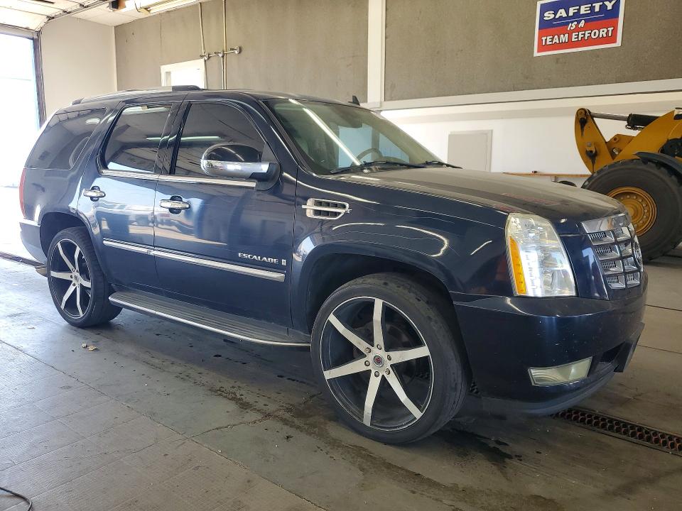 61062926 :رقم المزاد ، 1GYEC63807R289088 vin ، 2007 Cadillac Escalade مزاد بيع